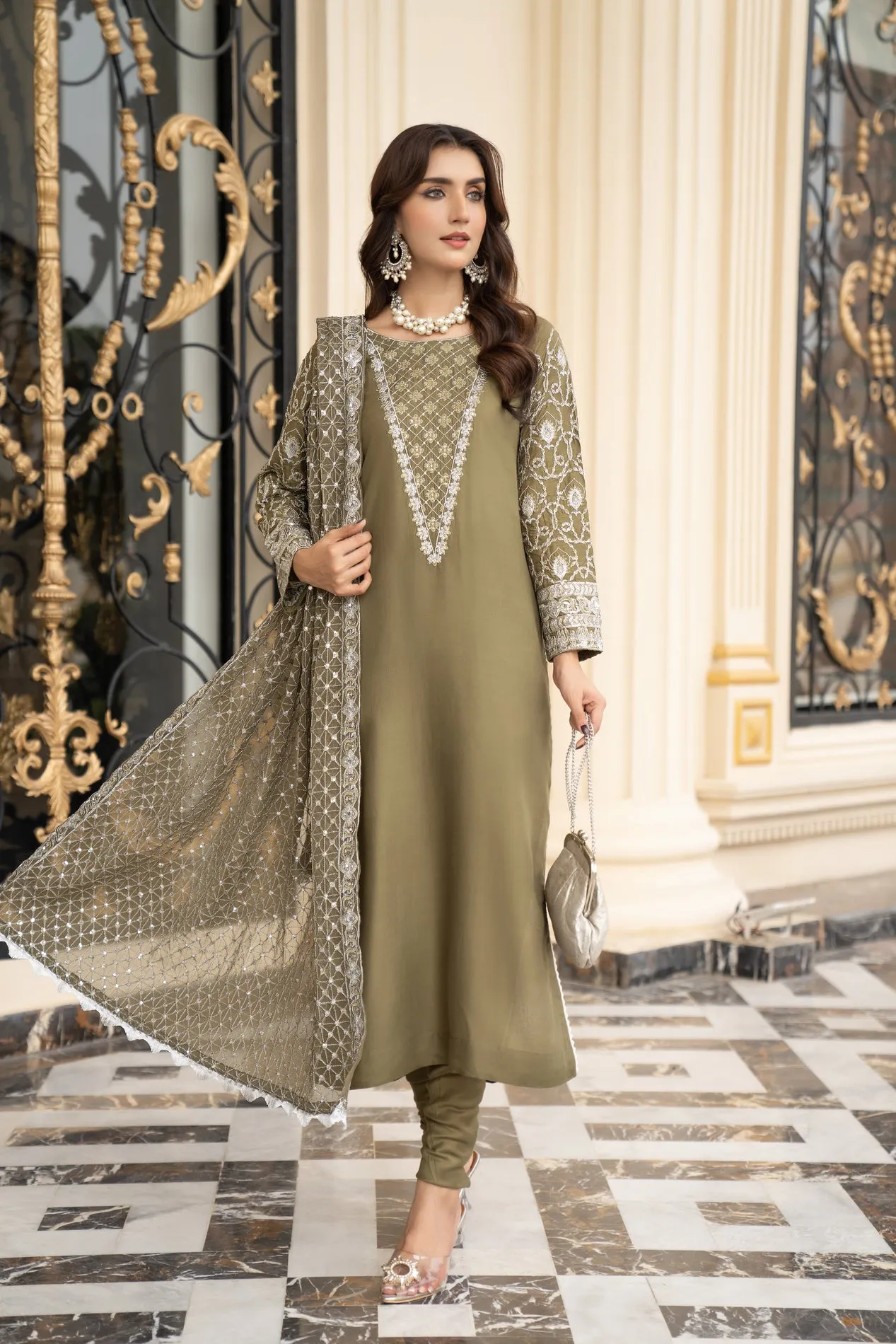 3PC LINEN READY TO WEAR DRESS BY DRESSCODE 07