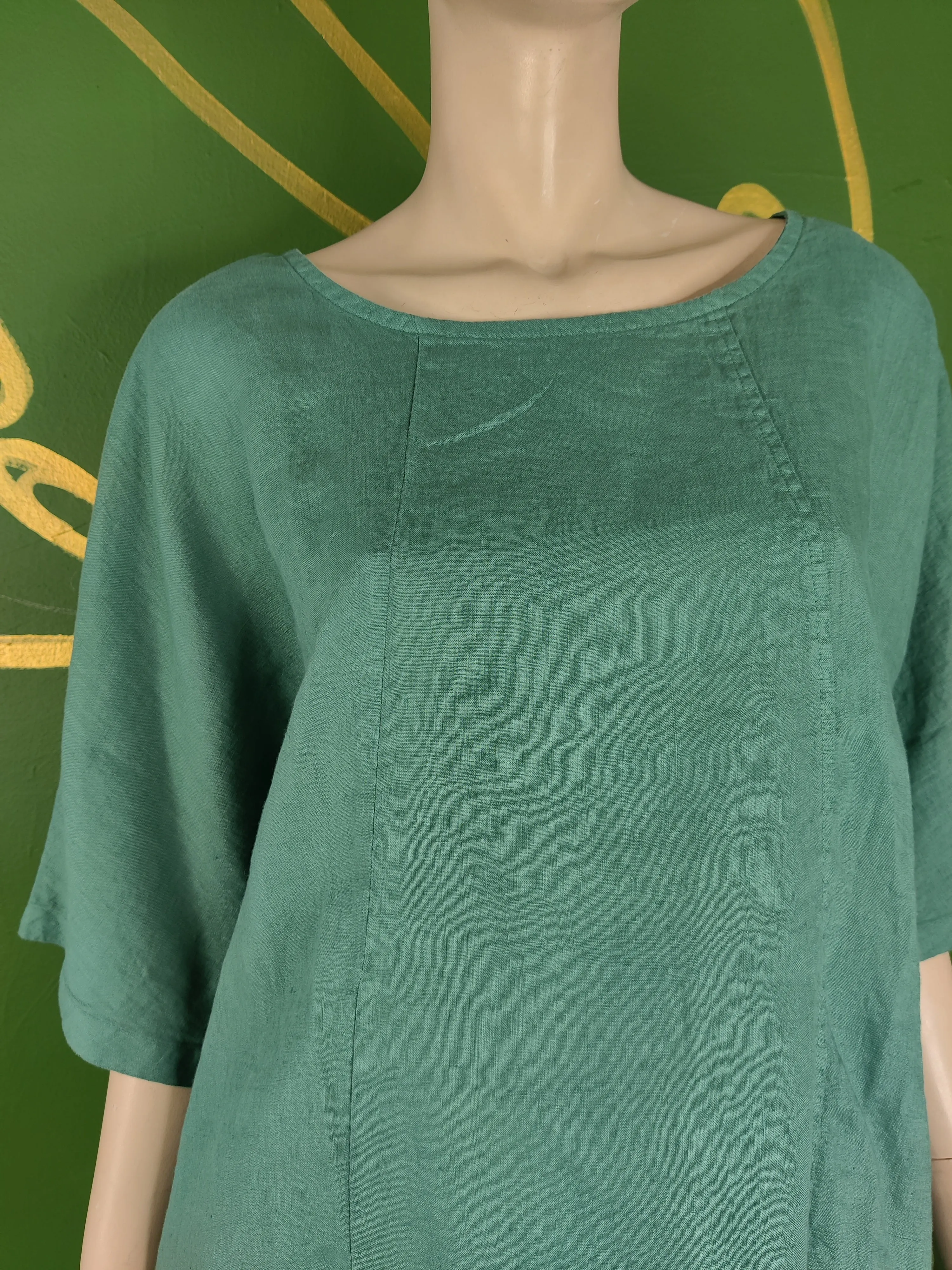 Back Buttons Detail Blouse Curve